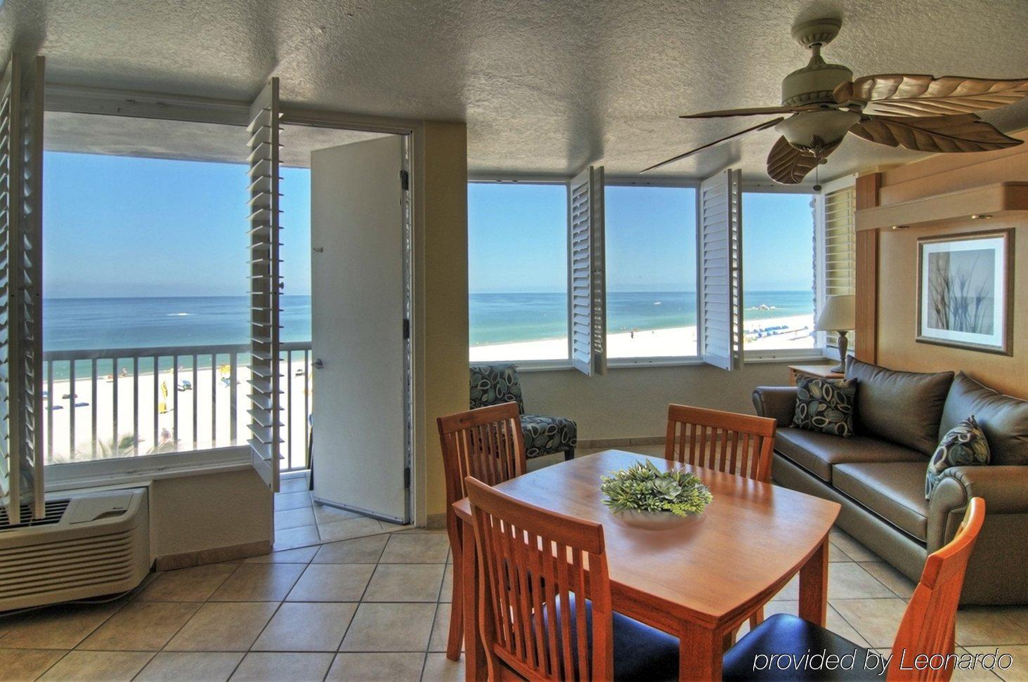 Bellwether Beach Resort St. Pete Beach Exterior photo